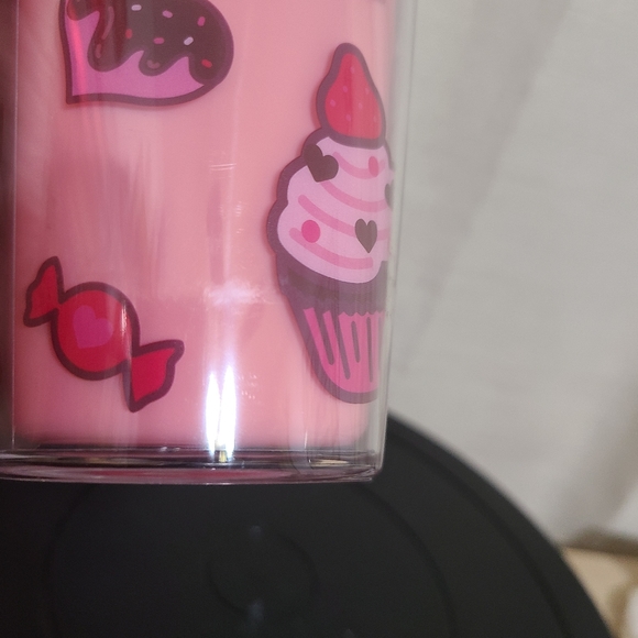 Zak Hello Kitty reusable cup tumbler with straw - Picture 9 of 12